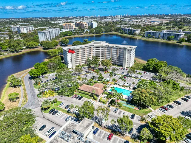 2-bedroom home at 2940 N Course Drive #811, Pompano Beach