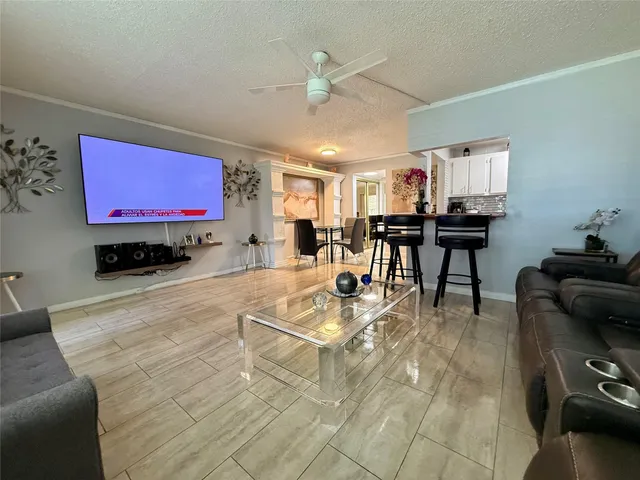 1-bedroom home at 355 Oakridge T #355, Deerfield Beach