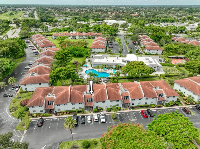 2-bedroom home at 14823 Cumberland Drive #204 M, Delray Beach