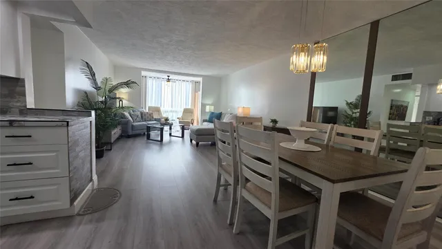 1-bedroom home at 2831 Somerset Drive #105, Lauderdale Lakes
