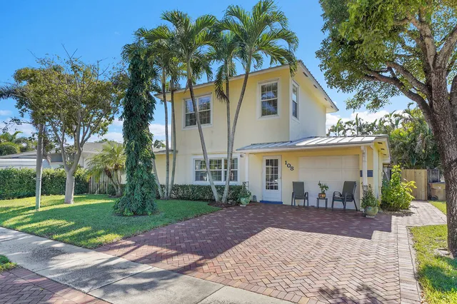 3-bedroom home at 108 SE 14th Court, Deerfield Beach