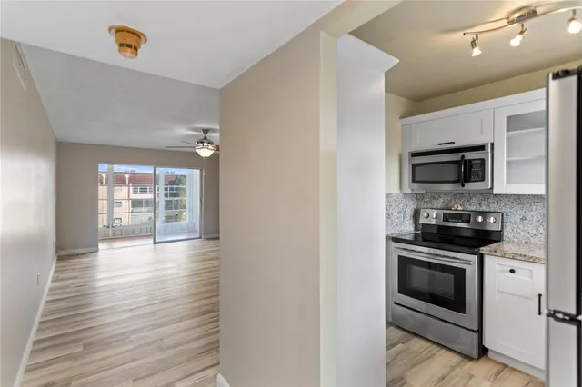 1-bedroom home at 2720 N Pine Island Road #307, Sunrise