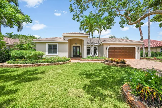 5-bedroom home at 4910 NW 104th Avenue, Coral Springs