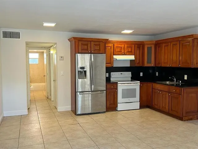 1-bedroom home at 7851 Dunham Boulevard #4, Miami