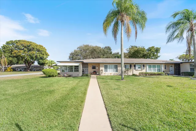 2-bedroom home at 1022 Circle Drive #A, Delray Beach
