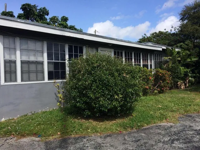 4-bedroom home at 1351 NE 159th Street, North Miami Beach