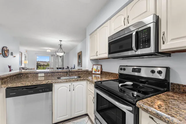 2-bedroom home at 2222 N Cypress Bend Drive #403, Pompano Beach