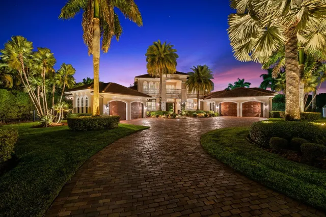 6-bedroom home at 12741 Kapok Lane, Davie