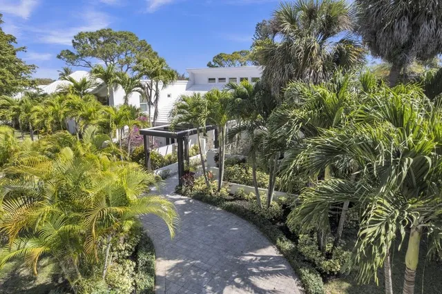 4-bedroom home at 355 Oakview Drive, Delray Beach