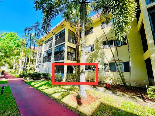 1-bedroom home at 257 S Cypress Road #414, Pompano Beach