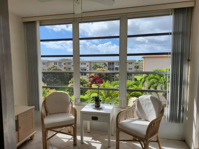 1-bedroom home at 230 NE 26th Avenue #408, Boynton Beach