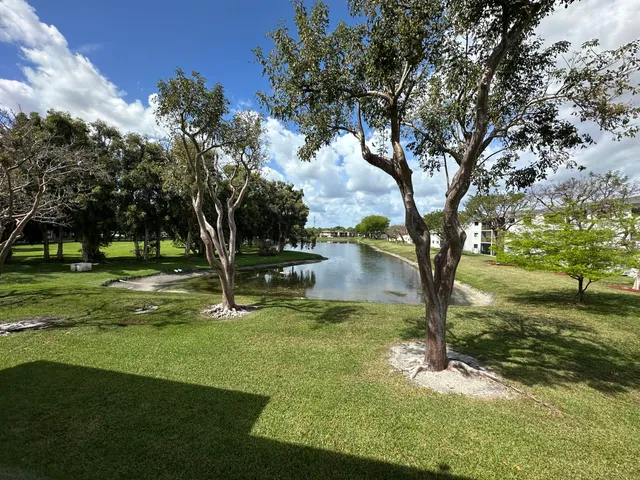 2-bedroom home at 15075 Witney Road #211, Delray Beach