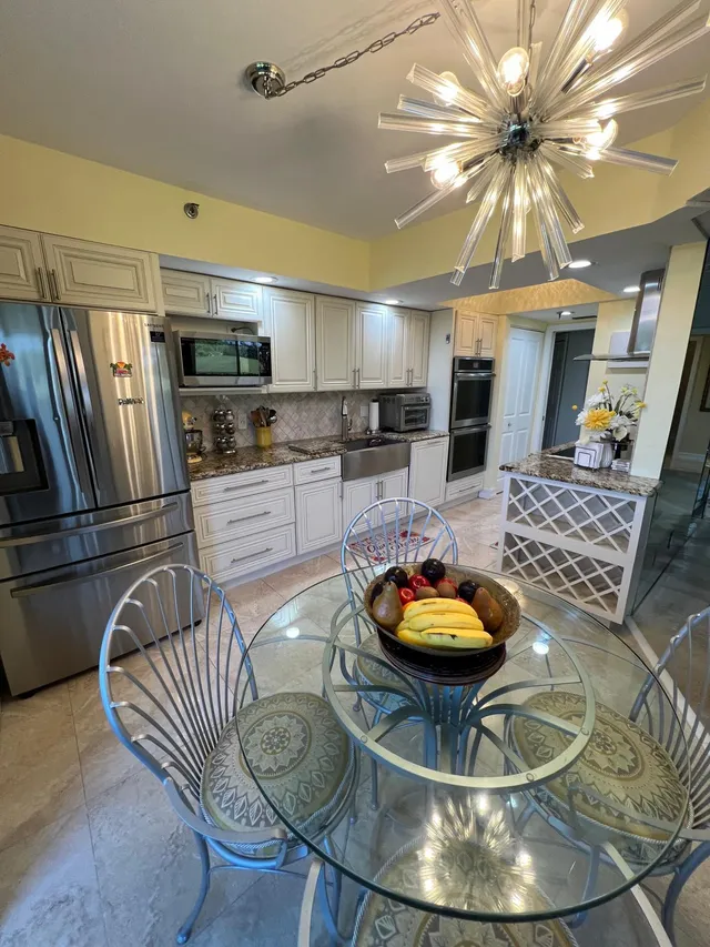 3-bedroom home at 5257 S Fountains Dr S #105, Lake Worth
