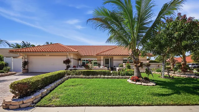 3-bedroom home at 5884 Laurel Green Circle, Boynton Beach