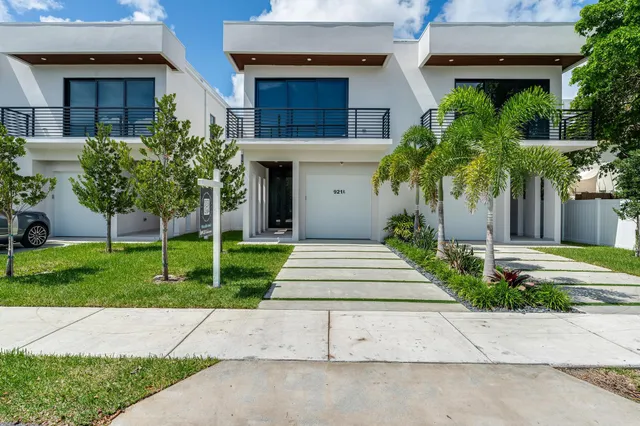 3-bedroom home at 919 NE 17th Terrace #A, Fort Lauderdale