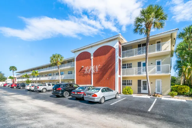 2-bedroom home at 1951 NE 39th Street #131, Lighthouse Point