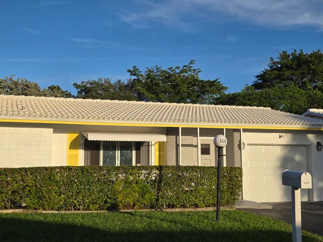 2-bedroom home at 1320 NW 82nd Avenue, Plantation