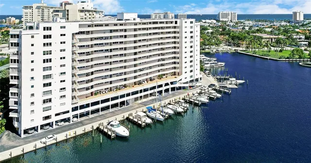 3-bedroom home at 333 Sunset Drive #208, Fort Lauderdale