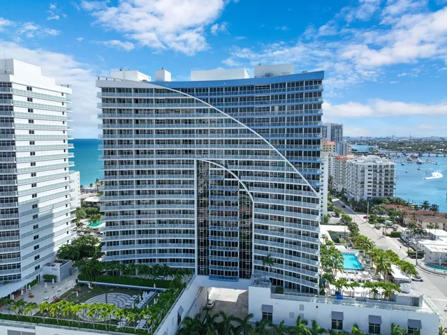 2-bedroom home at 3101 Bayshore Drive, Fort Lauderdale