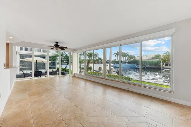 2-bedroom home at 180 Isle Of Venice Drive #119, Fort Lauderdale