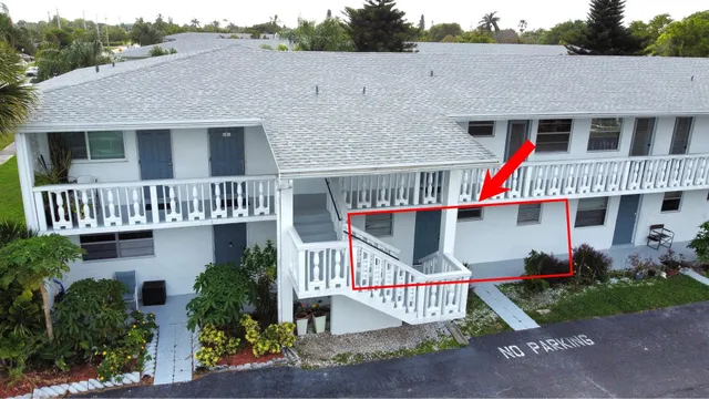 2-bedroom home at 6560 Winfield Boulevard #102, Margate