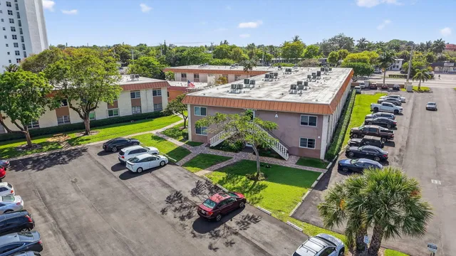 1-bedroom home at 12 NE 19th Court #118a, Wilton Manors