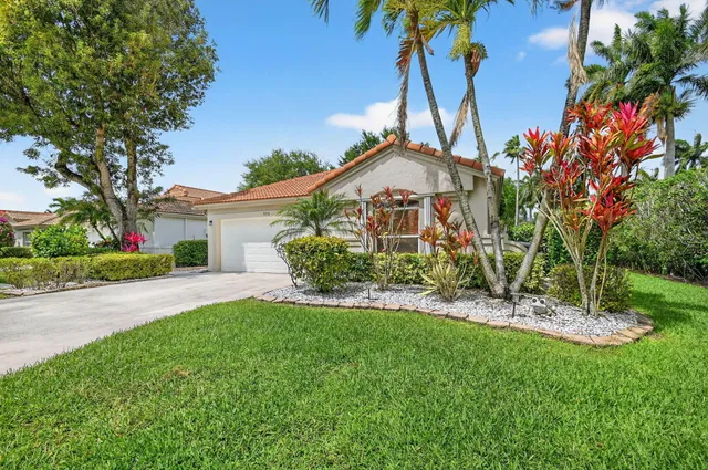 3-bedroom home at 9718 Harbour Lake Circle, Boynton Beach