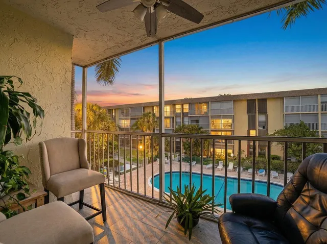 1-bedroom home at 367 S Federal Highway #C323, Deerfield Beach