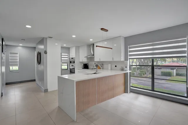 3-bedroom home at 21675 Tall Palm Circle #2b, Boca Raton