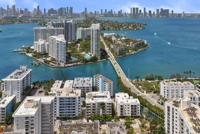 1-bedroom home at 1670 Lincoln Court #3b, Miami Beach