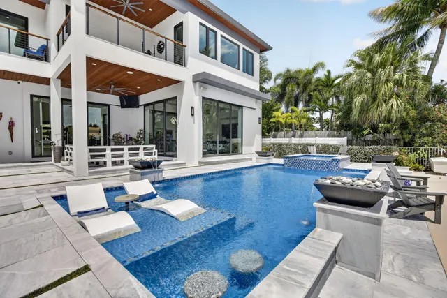 4-bedroom home at 334 Isle Of Capri Drive, Fort Lauderdale