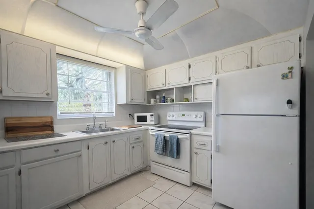 1-bedroom home at 315 Tilford O #315, Deerfield Beach