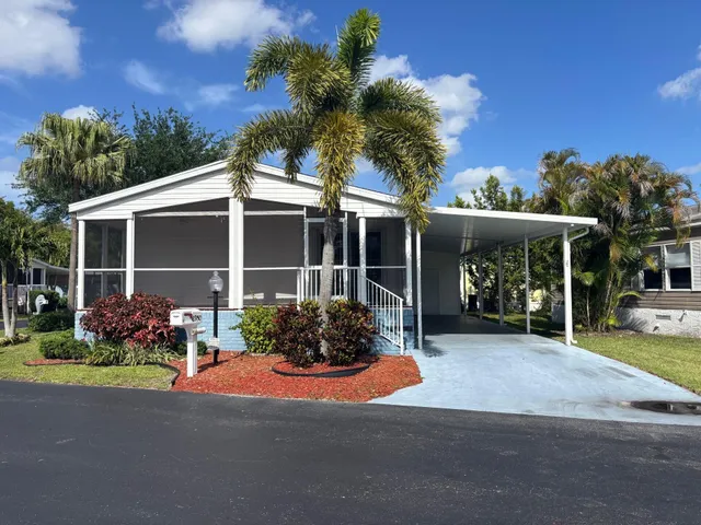 2-bedroom home at 6950 NW 44th Avenue, Coconut Creek
