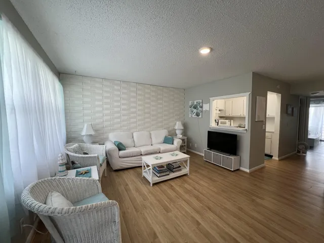 1-bedroom home at 258 Markham L #258, Deerfield Beach