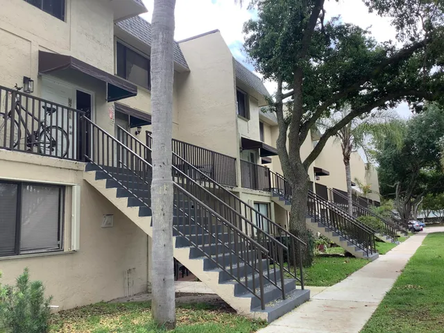 2-bedroom home at 105 Deer Creek Road #205, Deerfield Beach