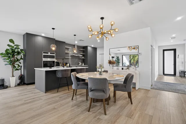4-bedroom home at 913 NE 15th Street, Fort Lauderdale
