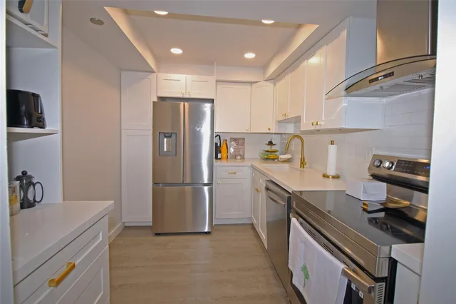 2-bedroom home at 1100 Saint Charles Place #521, Pembroke Pines