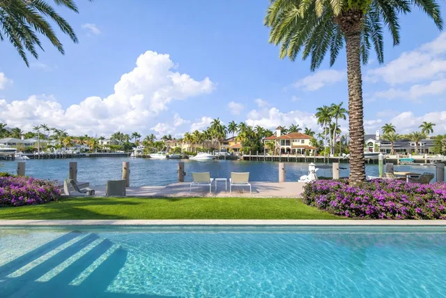 4-bedroom home at 1605 SE 9th Street, Fort Lauderdale