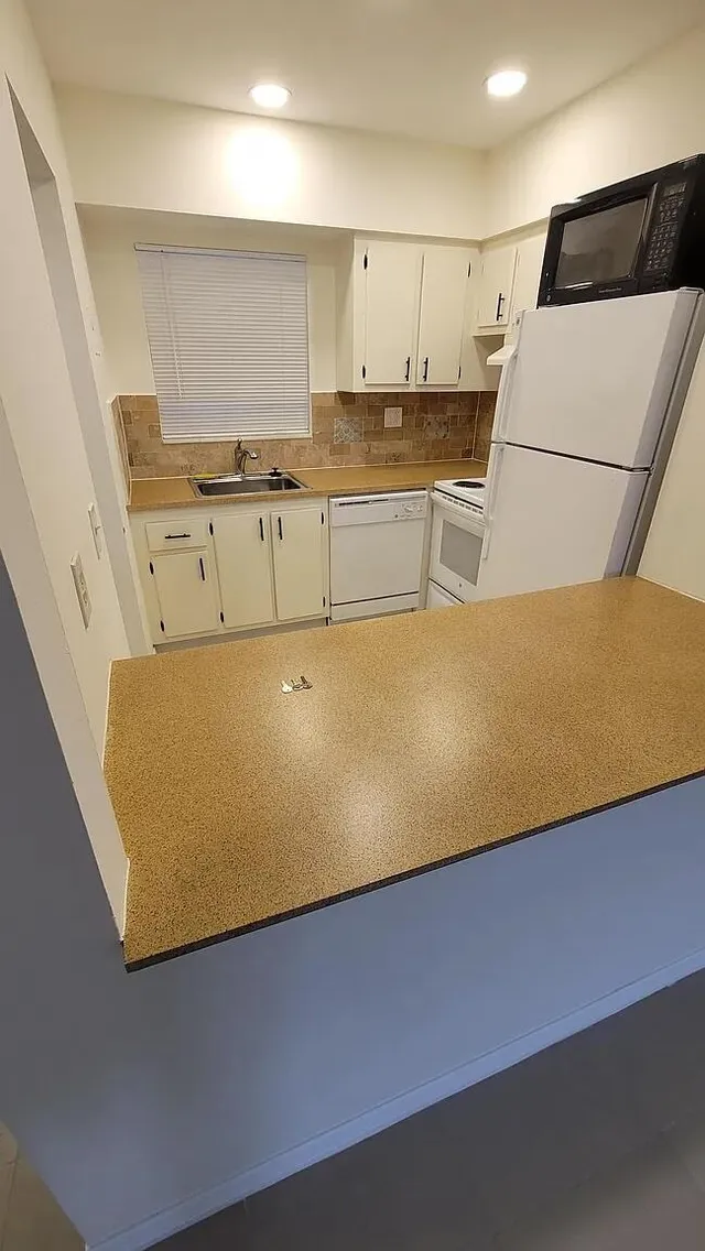 1-bedroom home at 6501 Winfield Boulevard #A-40, Margate
