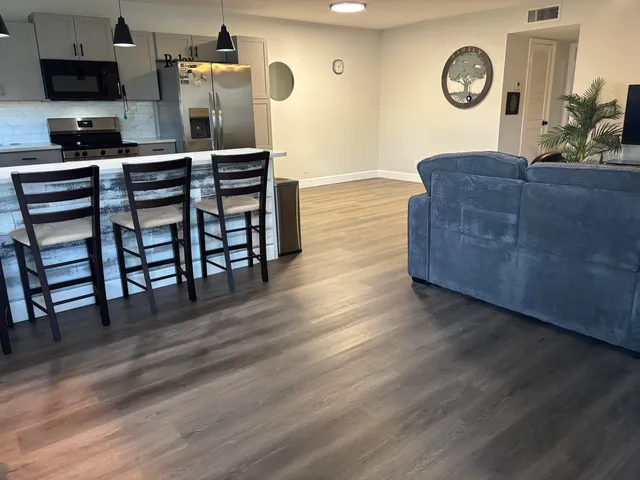 1-bedroom home at 211 Country Lane #C, Boynton Beach
