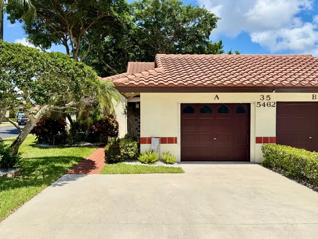 3-bedroom home at 5462 Palm Springs Lane #A, Boynton Beach