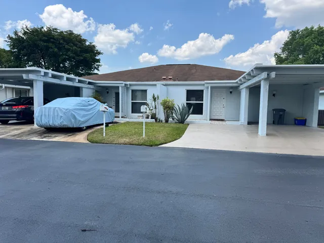 3-bedroom home at 6846 Moonlit Drive, Delray Beach