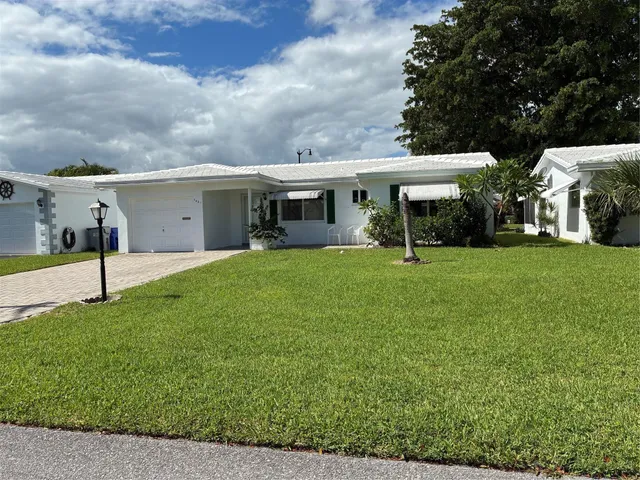 2-bedroom home at 3021 E Golf Boulevard, Pompano Beach