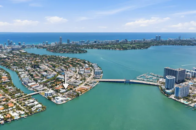 4-bedroom home at 2183 Bay Drive, Miami Beach