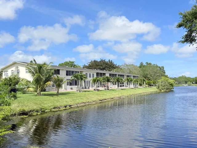 1-bedroom home at 165 Tilford H #165, Deerfield Beach