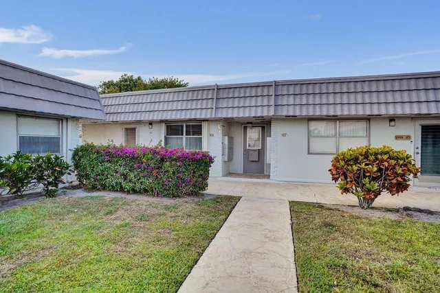 2-bedroom home at 108 Valencia Boulevard #E108, Delray Beach