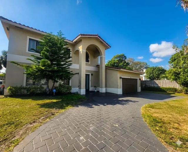 4-bedroom home at 1514 Davie Boulevard, Fort Lauderdale