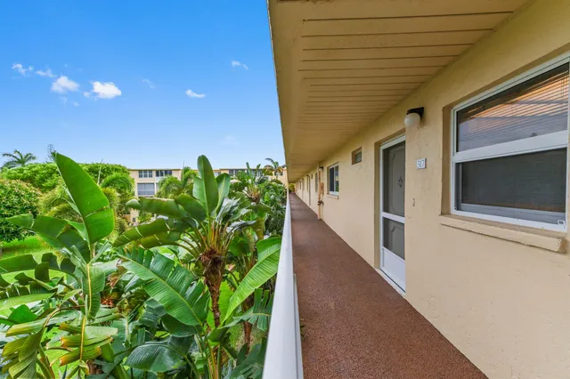 2-bedroom home at 2615 NE 3rd Court #3170, Boynton Beach