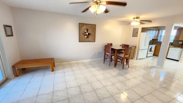 2-bedroom home at 2721 N Pine Island Road #309, Sunrise