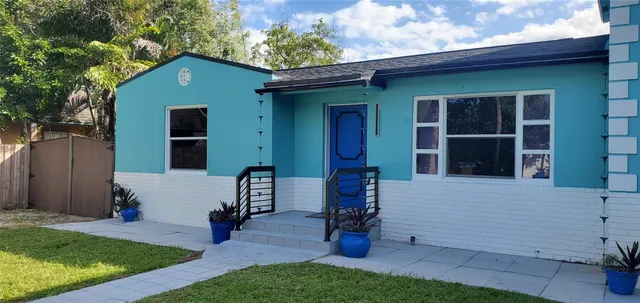 2-bedroom rental at 1548 SW 28th Avenue, Fort Lauderdale
